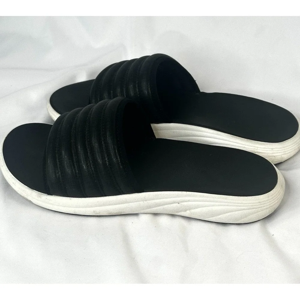 Olukai KOMO Slide Comfort‎ Sandal Black/ White Men Sz 10